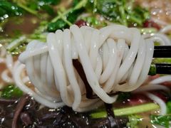 招牌牛大骨圆粉-百春原湖南牛肉粉(百联世纪店)