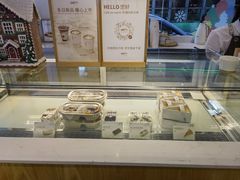面包甜点陈列柜-Cafe on warm(丹霞店)