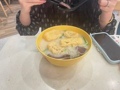 -谭仔米线(皇庭广场店)