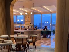 -上海前滩香格里拉大酒店