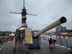 -阿芙乐尔号巡洋舰