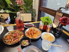 -红东阁东北菜烤肉酒馆(CROSS万象汇店)