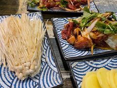 -燚店·铁板鱼蛙·烤肉·烤串(北新桥店)