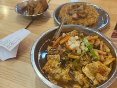 -柳州肥姨妈大骨螺蛳粉(东靖路店)