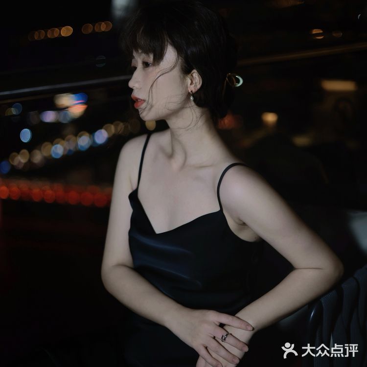 重庆探店｜一起去氛围感拉满高空酒吧吹吹秋天的风吧🌃