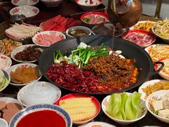 -沸炉重庆老火锅(军事博物馆店)