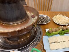 -東豫狼鲜货烧烤. 碳火烤鱼. 小龙虾(上海首店)