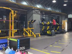 -可逸运动健身(鸿恩寺店)