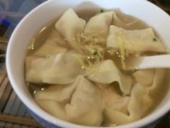 -笑来喜馄饨小笼工坊店(湖滨街店)
