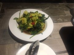-鸣牌鸡煲(大岭山店)
