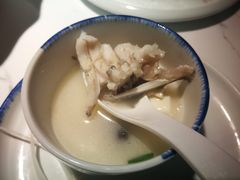 -姜君·千岛湖鱼头馆(浦东大道店)