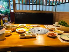 -唯成•韩国炭火烤肉 유성고기