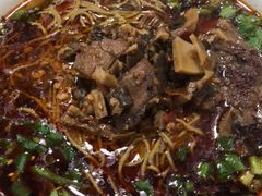 -崇州余荞面(落虹桥店)