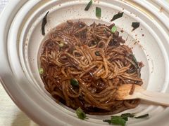 -全家便利店(江湾镇站店)