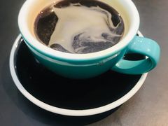 -UNI UNI(环亚凯瑟琳店)