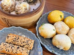 -鑫震源·苏式大虾生煎(山塘街店)
