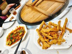 -鲁员外地锅鸡地锅鱼(古墩路店)
