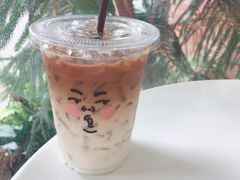 冰拿铁-Cheevit Cheeva(Sirimangkalajarn)