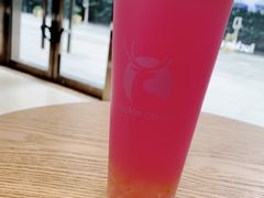 紫桂上仙茶-瑞幸咖啡(苏河1号店)