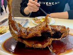 挣蹦鲤鱼-奥华餐厅·老张记(台基厂店)