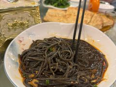 -马尔龙新疆饭店·清真(瑞景店)