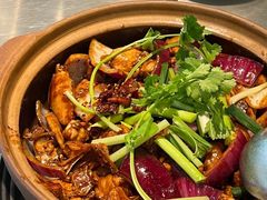 -胡须佬鸡煲四季火锅店(石厦西村直营店)