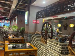 -辣莊重庆老火锅(威海高铁站韩乐坊店)
