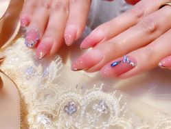 -沫儿·美甲美睫·半永久·皮肤管理