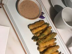 咸蛋黄四季豆-初蓉丨遇见新川菜(亲贤街荣耀店)