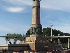 -人民防洪胜利纪念塔