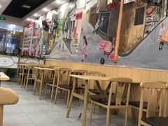 -江城燕子大排档(江汉路步行街店)