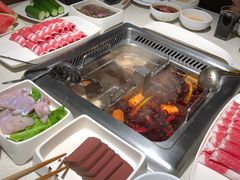 -海底捞火锅鲜切牛肉主题店(长寿路店)