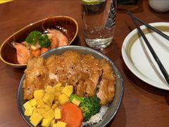 -8PINTS八品脱·日料·烧鸟·精酿小酒馆(莘庄店)