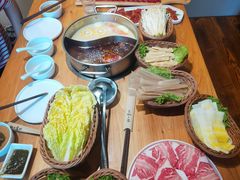 招牌乌珠穆沁羔羊肉-四喜小胖·北京涮肉(五道营店)