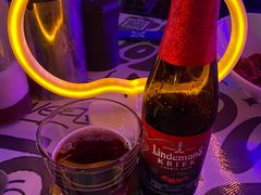 -UP嘻哈酒吧(粉巢店)