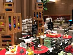 -苏州汇融广场假日酒店