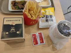 -麦当劳(顾村公园店)