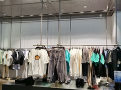 -URBAN REVIVO(深圳华润万象天地店)