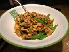 -费大厨辣椒炒肉(万家丽一店)