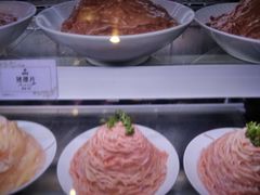 -雍容荟帝王蟹活龙虾展台自助(IFS黑金店)