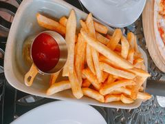 薯条-自然食集西餐厅(泰晤士小镇店)
