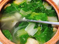 豆腐圆子-怡得饭庄·30年老店·宋大妈昆明菜