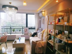 -첫번째 初见美学中心