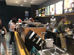 -星巴克臻选(郑州国贸360广场店)