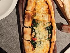 -Efes Turkish & Mediterranean Cuisine 艾菲斯餐厅(陆家嘴店)