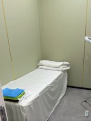 -苗医生0感祛痘连锁