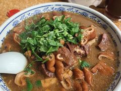 卤煮火烧-门框胡同百年卤煮(新街口店)