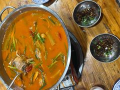 -苗家恒灵酸汤鱼-跳水牛肉连锁店(凯里总店)