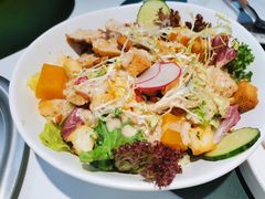 -露露家咖啡店