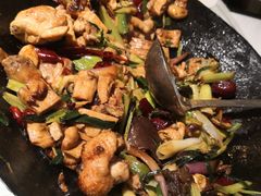 鸡煲-漓江又一軒·广西菜·桂林米粉(梅林店)